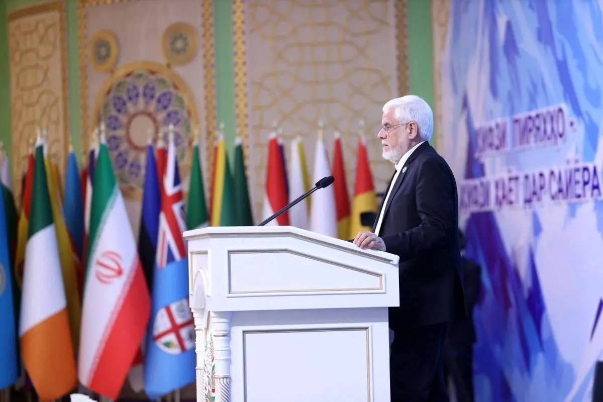 عارف: با تقویت همکاری بین‌المللی چالش‌های بحران آب را به فرصت تبدیل کنیم