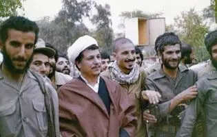 کنایه سی ساله نوشیدن جام زهر از کجا آمده بود؟