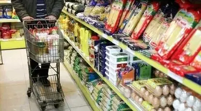 کالابرگ الکترونیکی چه کسانی تعلیق می‌شود؟/ شرایط دریافت یارانه و کالابرگ اعلام شد