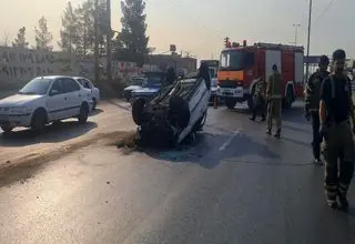 تصادف شدید در شرق تهران/ راننده سمند به بیمارستان منتقل شد+تصاویر