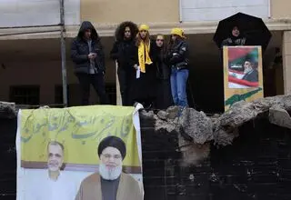 حضور حشدالشعبی در محل شهادت سید حسن نصرالله