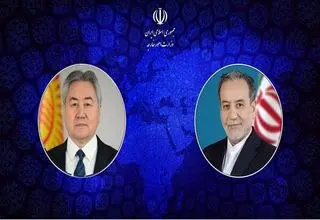 وزیر خارجه اندونزی سالگرد پیروزی انقلاب را تبریک گفت