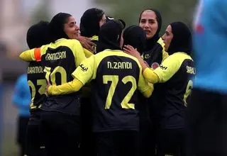 بی‌وقفه تا قاره کهن؛ خاتون و سفری برای تاریخ فوتبال زنان ایران