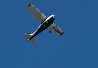 سقوط هواپیمای سبک ۳ کشته به جا گذاشت