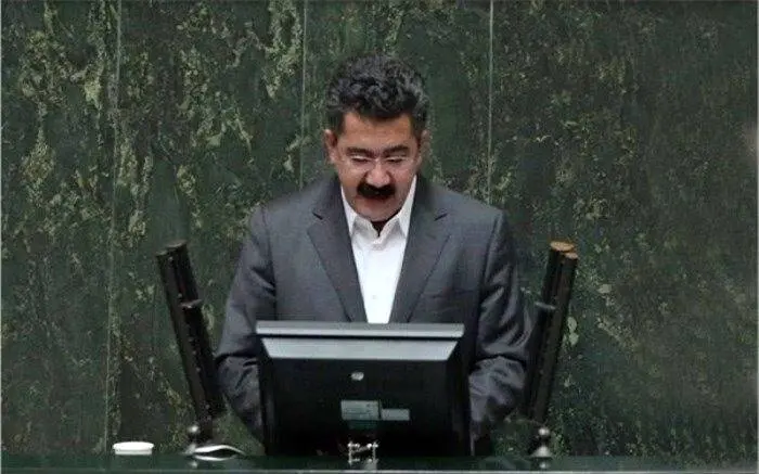 عثمانی: برخی شوراهای شهر در یک دوره فعالیت ثروتهای نجومی به جیب زدهاند