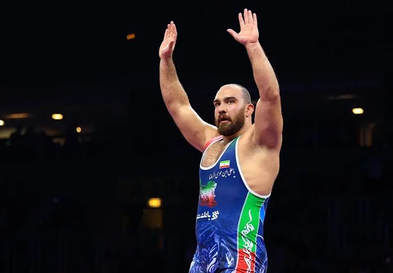 صعود امیرحسین زارع به فینال 125 کیلوگرم