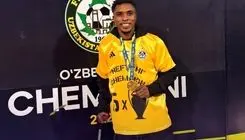 مهاجم استقلال رباط پاره کرد و زیر تیغ جراحی رفت