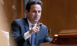 وارد ماجراجویی احمقانه در ونزوئلا شده‌ایم