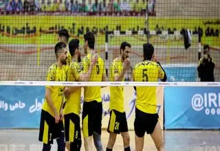 دوئل تجربه و جوانی در اصفهان