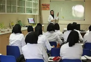 بازگشت ۱۰ نفر از اساتید مهاجرت‌کرده به دانشگاه