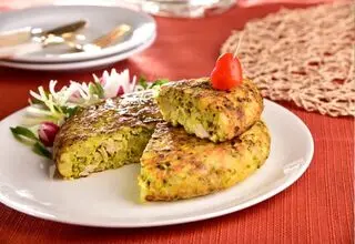 طرز تهیه کوکو چغترمه؛ صبحانه عروسی رشتی ها