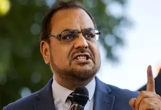 واکنش نماینده انگلیس به جنایت آمریکا- رژیم صهیونیستی در میناب