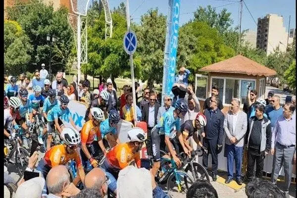 مرحله چهارم تور بینالمللی دوچرخهسواری ایران- آذربایجان آغاز شد