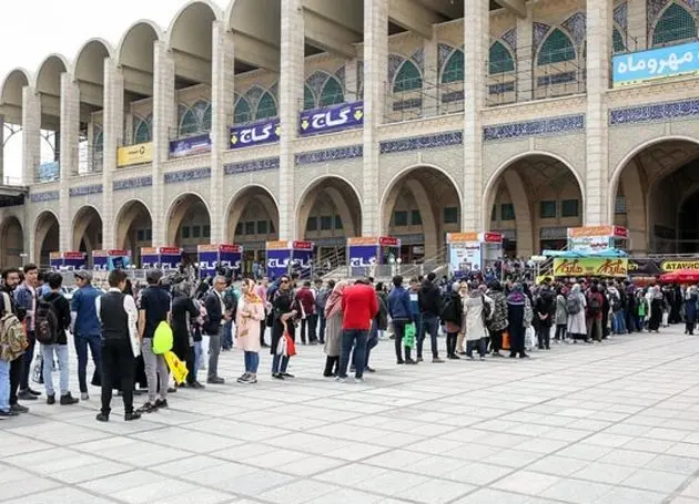 ساندویچ بخرید، شاهنامه ببرید
