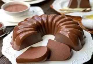 طرز تهیه دسر شکلاتی فرانسوی با سه قلم مواد