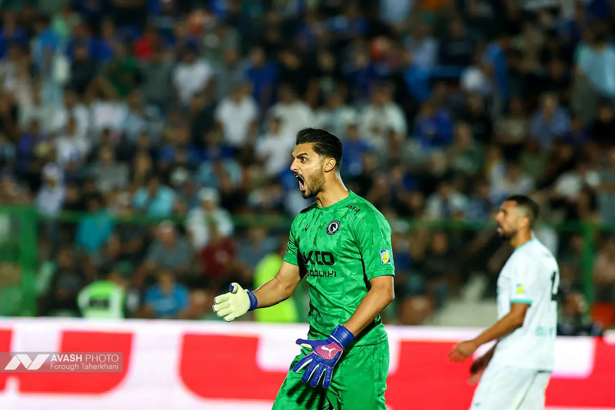 لیگ برتر فوتبال - استقلال و پیکان