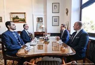 سفیر ایران با نایب رئیس پارلمان لهستان دیدار کرد
