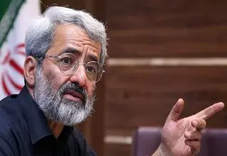 غالب افراد تصمیم‌ساز  ۷۰، ۸۰ و حتی ۹۰ ساله‌ هستند