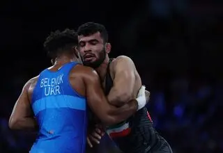 برد قاطع و دلچسب مهمدی برابر کشتی‌گیر بلغاری