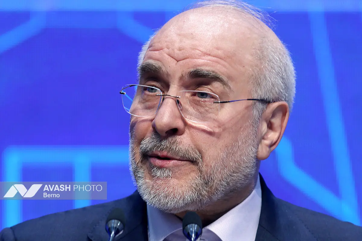 نشست خبری رئیس مجلس شورای اسلامی