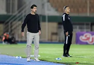 سرمربی ذوب‌آهن: همه دیدارها دشوار است و فردا مقابل شمس‌آذر نتیجه مطلوب می‌خواهیم