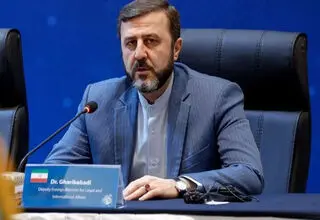 غریب‌ آبادی: کودتای ۲۸ مرداد را نه می‌شود تطهیر کرد، نه فراموش