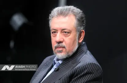 برخی افراد که از نظر جامعه شایسته نیستند، تائیدصلاحیت می‌شوند/ واقعاً مشکل مردم، حضور ظریف در کابینه بود؟