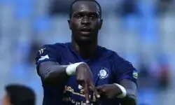 دست رد پرسپولیس به سینه مدافع جنجالی
