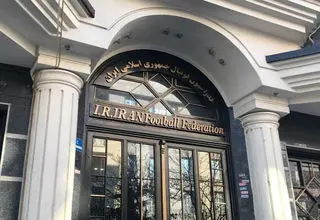 سرمربی آلومینیوم اراک محروم شد