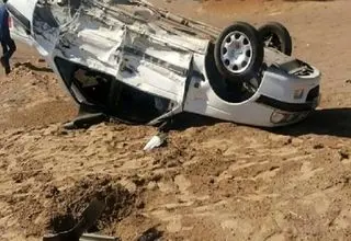 مرگ یکی از کارکنان خانم بیمارستان جیرفت بر اثر واژگونی خودرو