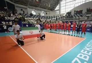 صعود شاگردان اکبری به عنوان صدرنشین