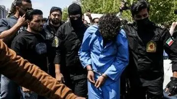 دستگیری اراذلی که مردم را با ماشین زیر گرفتند