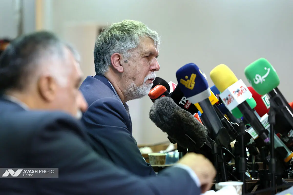 نشست خبری وزیر فرهنگ و ارشاد اسلامی