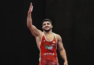 فرخی در آستانه قهرمانی جهان