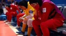 یک لبخند، سپس اشک و اشک و اشک