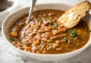 طرز تهیه آش آلوی قم