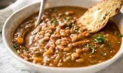 طرز تهیه آش آلوی قم