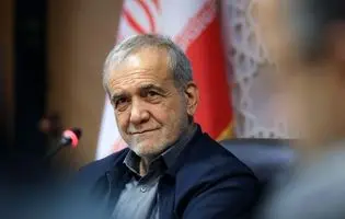 پزشکیان: هدف گرفتن مدرسه و دانشگاه برای جلوگیری از پیشرفت ایران است