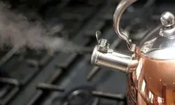 بالاخره جوشاندن دوباره آب کتری مضر است یا نه؟