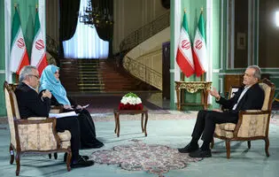 محاسبه دشمن برای بهم ریختن کشور غلط نبود اما با مشارکت مردم و هدایت رهبری ایستادیم