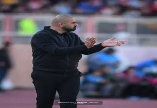 پرواز قوی سپید در انزلی 