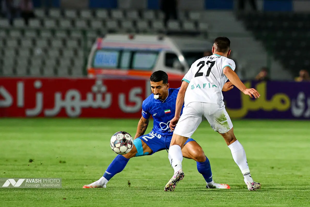 لیگ برتر فوتبال - استقلال و پیکان