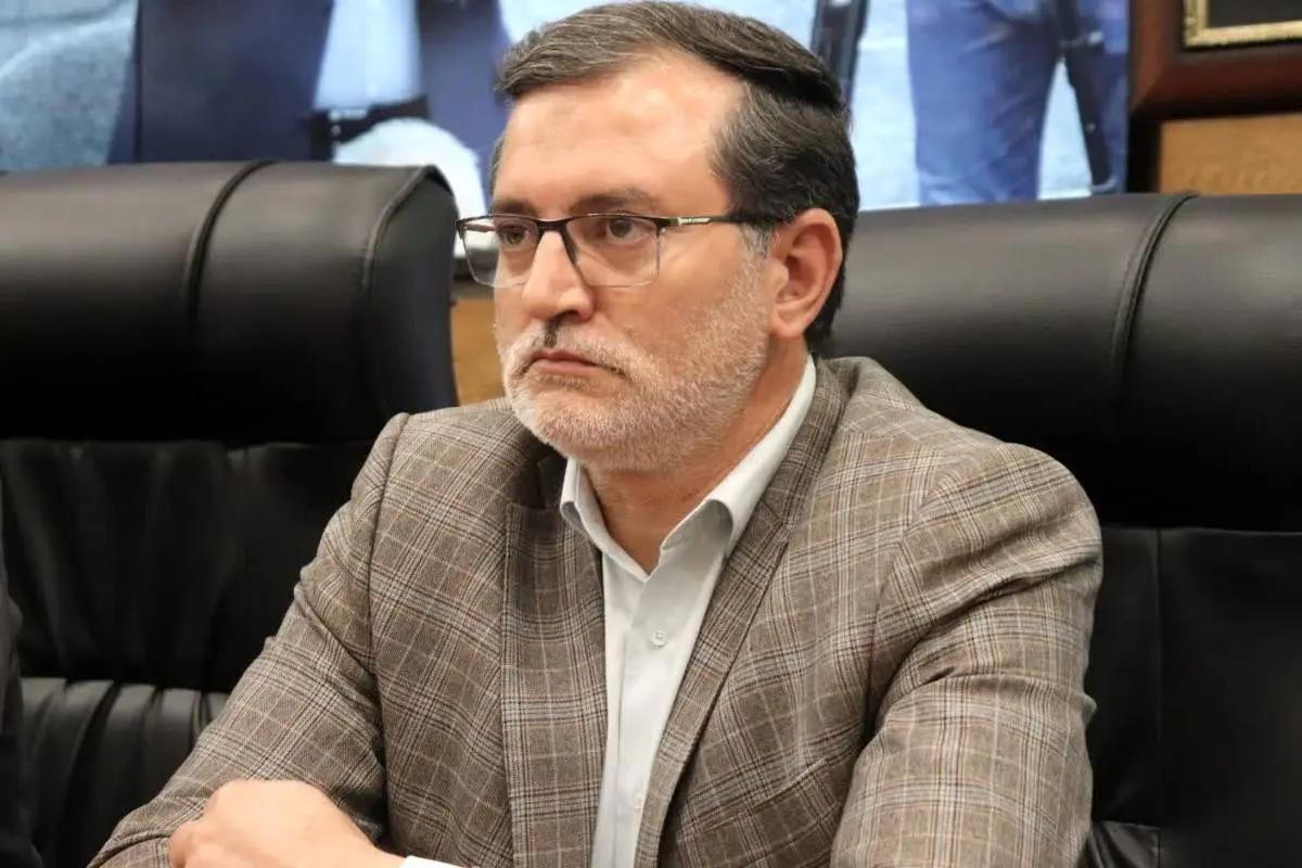 اختلاف افکنی از هر جایی باشد، مذموم است