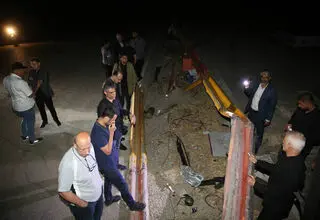 جلسه شبانه در پیست آزادی 