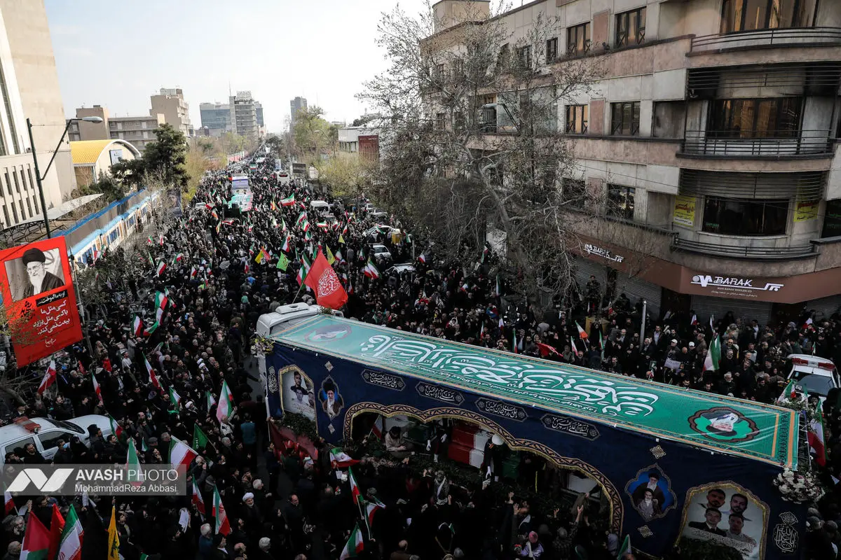 مراسم تشییع «علی لاریجانی»، «غلامرضا سلیمانی» و قهرمانان «ناو دنا»
