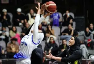 پیگیری لیگ بسکتبال زنان بدون استقلال و صدرنشین