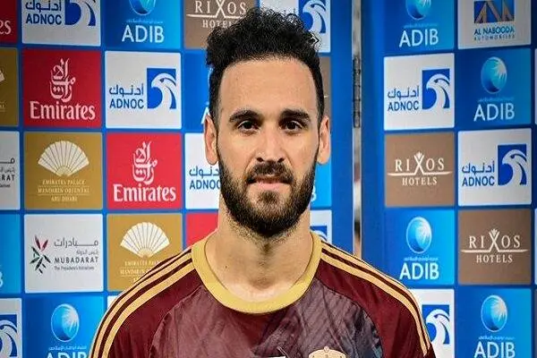 نوراللهی امارات را ترک نمیکند