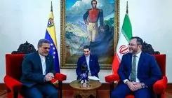 برگزاری مراسم تحویل کپی استوارنامه‌ها میان سفیر ایران و دولت ونزوئلا
