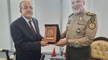 فرمانده ارتش با وزیر دفاع ترکیه دیدار کرد