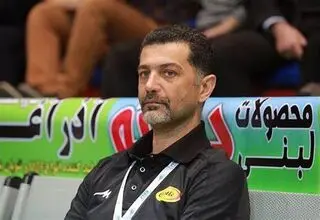 عطایی: قطعا در نور کار سختی داریم